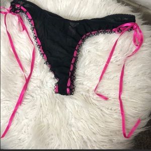 Vs pink and black Panty